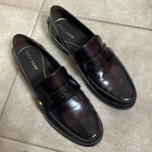 9.5 Womens Cole Haan Penny Loafers, deep burgundy, worn less than 6 times